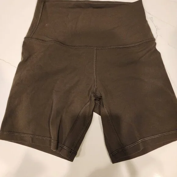 Lululemon align short size 4 - Picture 3 of 5